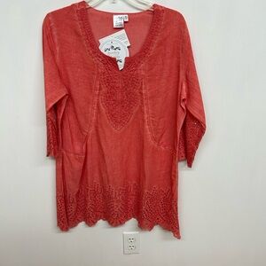 NWT.Parsley & Sage Coral Crochet-Trim V-Neck Tunic Top XL